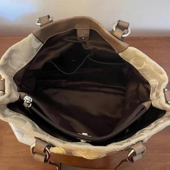 Coach handbag - Picture 4 of 5